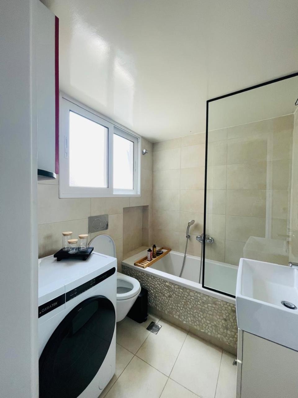Overview Boutique Apartment Athen Eksteriør billede